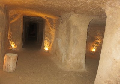 Underground city in Noshabad